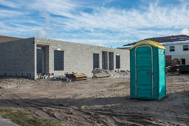 Best Porta potty delivery and setup  in Long Grove, IA